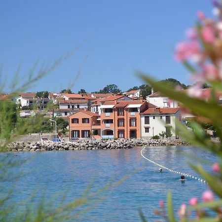 Apartments Myadria Малинска Екстериор снимка