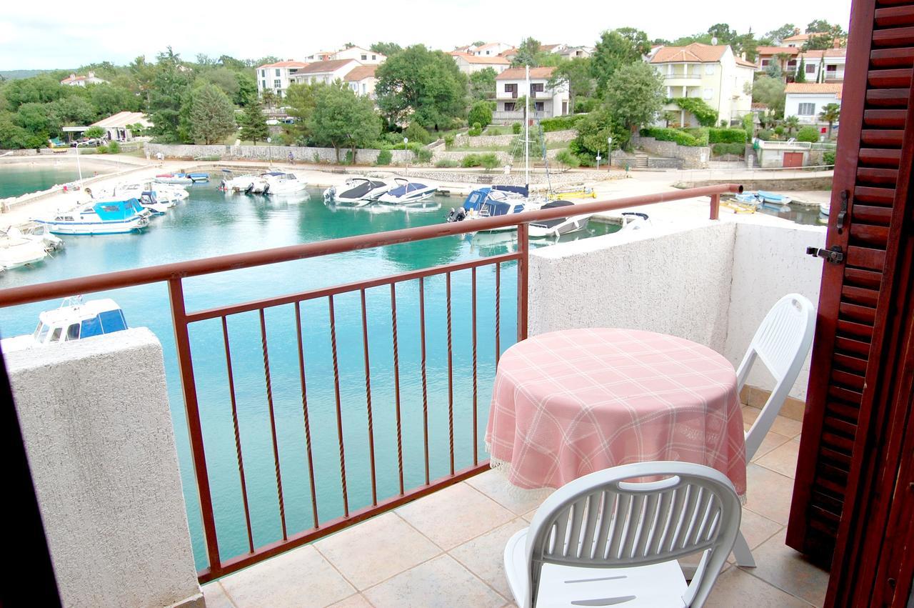 Apartments Myadria Малинска Екстериор снимка