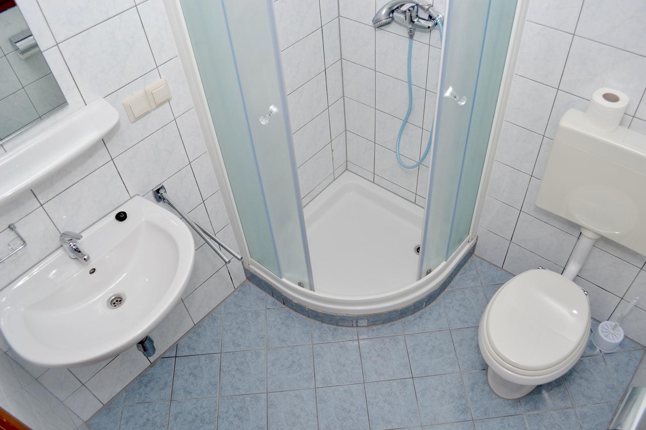 Apartments Myadria Малинска Екстериор снимка