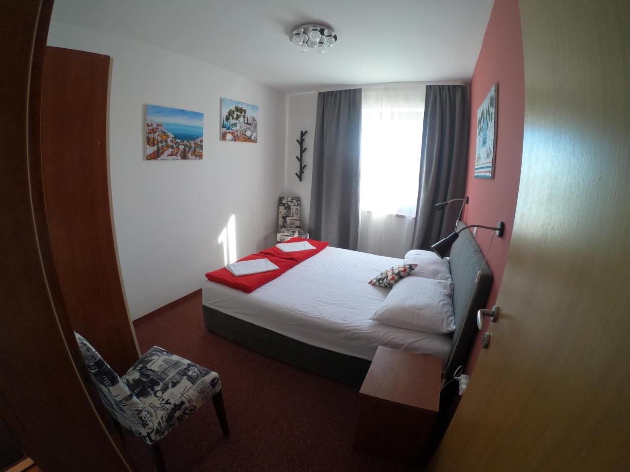 Apartments Myadria Малинска Екстериор снимка